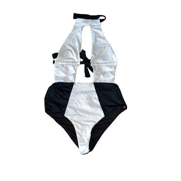 Yandy - Women’s Amina One piece Black and White Panda Halter Size Small - Picture 1 of 7